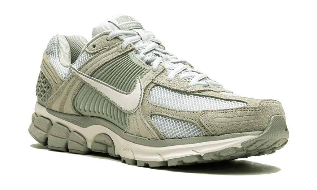 NIKE MENS Zoom Vomero 5 "Jade Horizon" HF1553 300 from Stadium Goods