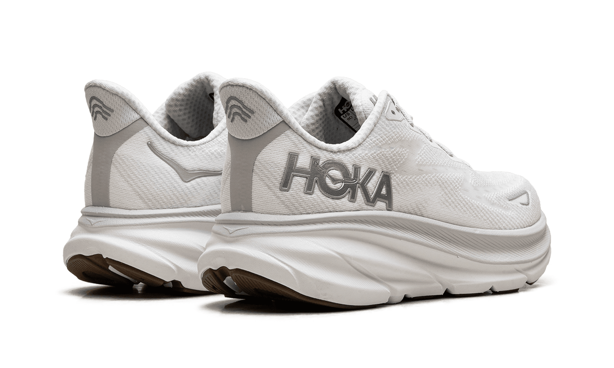 HOKA MENS One One Clifton 9 "Nimbus Cloud" 1127895 NCWT 1127895 NCWT from Stadium Goods