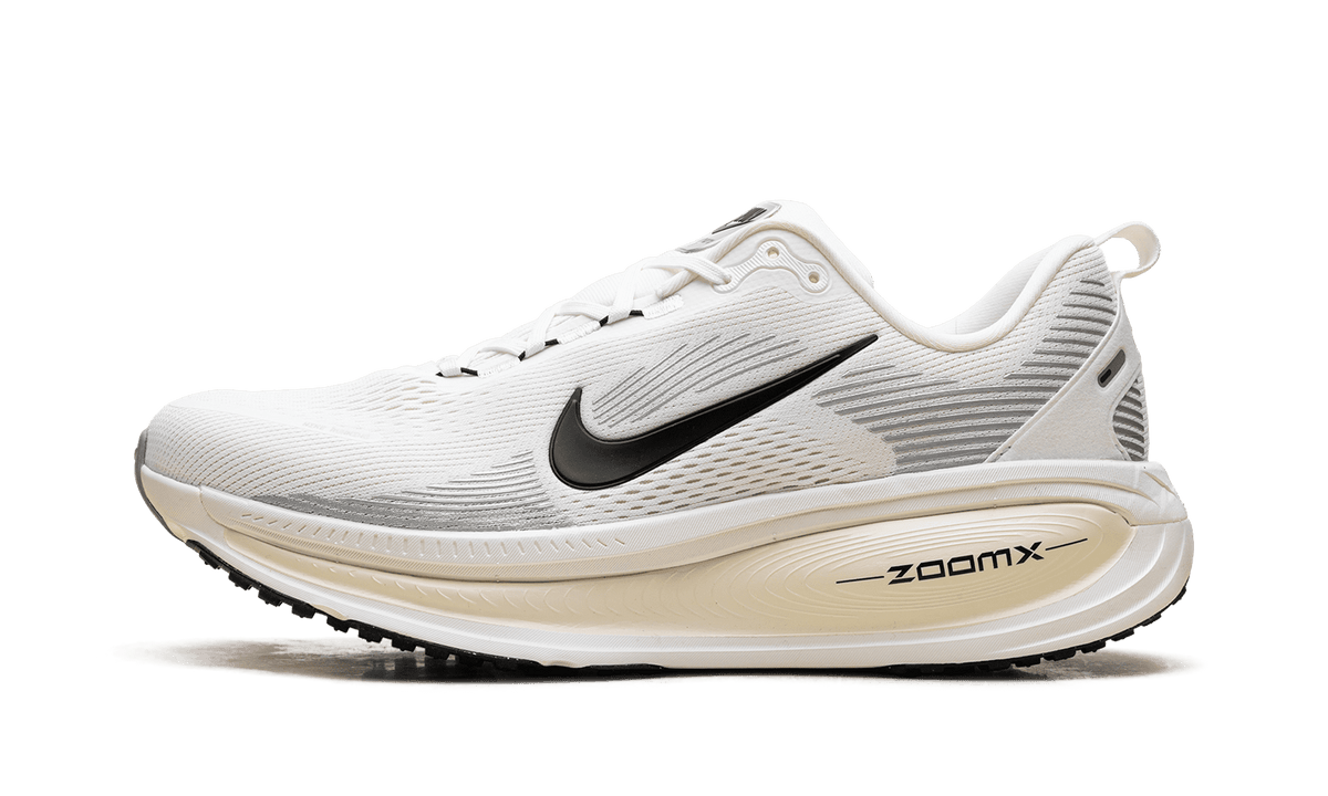NIKE MENS Vomero 18 "Summit White Coconut Milk" HM6803 101 from Stadium Goods
