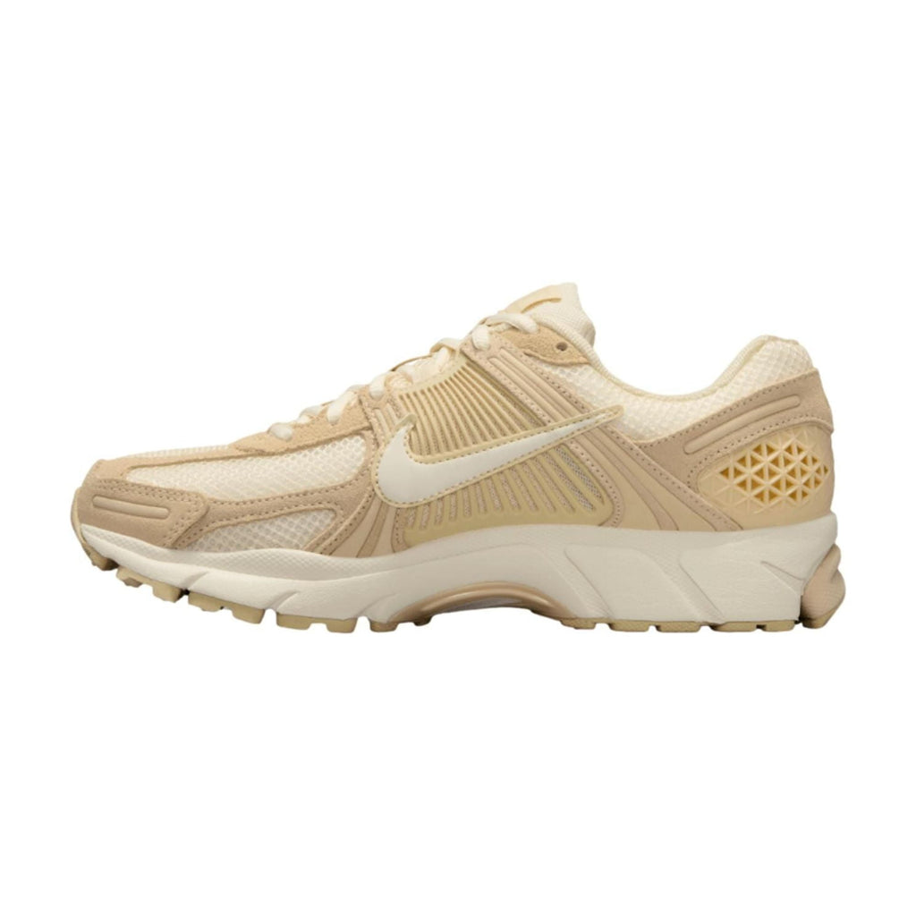 Nike Zoom Vomero 5 Beach/Sail-Light Khaki-Pale Ivory HQ0458-200 Women's Size 6