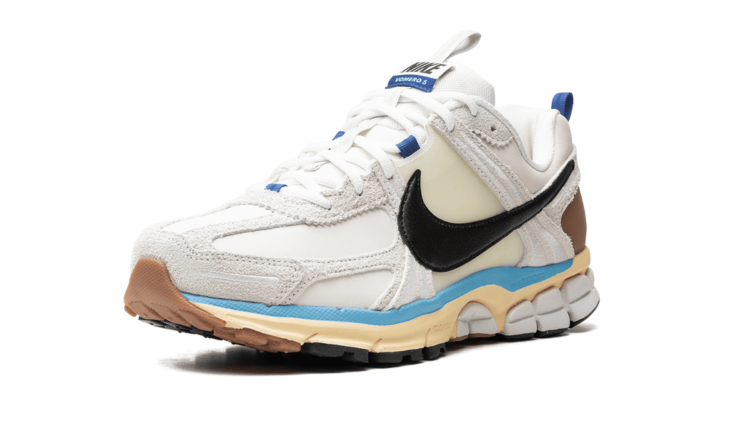 NIKE WOMENS Zoom Vomero 5 Womens "Design By Japan" HF4524 111 HF4524 111 from Stadium Goods