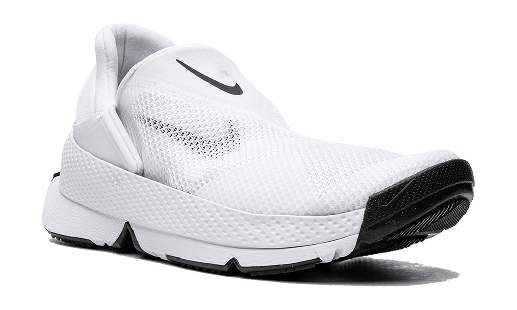 NIKE WOMENS GO FLYEASE MNS WMNS DR5540 102 from Stadium Goods